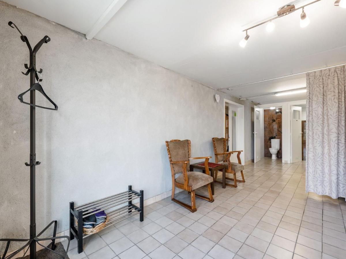 Stunning Holiday Home In Oombergen With Terrace And Garden Zottegem Ngoại thất bức ảnh