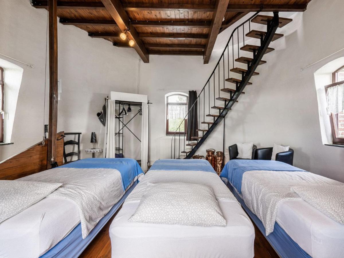 Stunning Holiday Home In Oombergen With Terrace And Garden Zottegem Ngoại thất bức ảnh